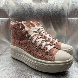 Size 11 Converse Chuck Move Womens Pink Crocheted Platform Sneakers A03951C